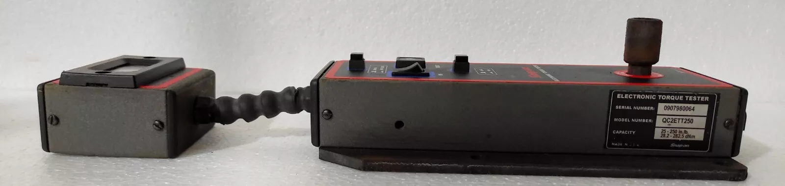 admin/uploads/uploads/snap electric torque tester 250 lbs with case_1.webp